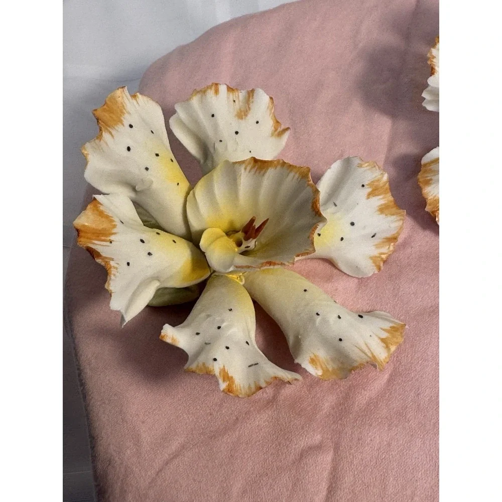 2 Vintage Capodimonte Porcelain Orchid‎ Flower Delicate Bisque Yellow & White